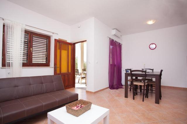 Villa Lili Pula Zimmer foto